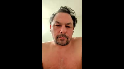 Snapshot of abitlikethat chatting on January 11, 10:09 am abitlikethat online show from January 11, 10:09 am