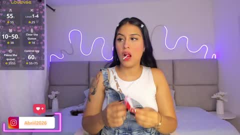 Snapshot of abriill_2 chatting on March 27, 3:12 am ABRIL online show from March 27, 3:12 am