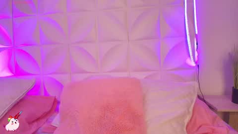 Abril  online show from September 17, 10:06 am