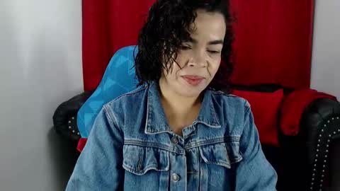 Abril Beltran online show from November 25, 11:43 am