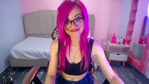 abril_ch_ online show from September 30, 10:42 am