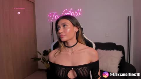 Snapshot of abril_w18 chatting on February 4, 2:07 am My name is Alexa. Please say hello I like to chat with you. If you have requests please use tip online show from February 4, 2:07 am