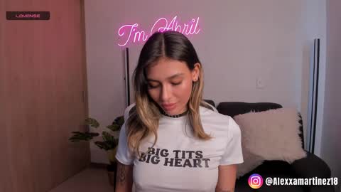 Snapshot of abril_w18 chatting on February 11, 8:52 pm My name is Alexa. Please say hello I like to chat with you. If you have requests please use tip online show from February 11, 8:52 pm