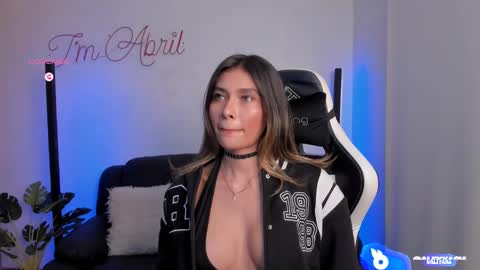 Snapshot of abril_w18 chatting on March 6, 2:41 am My name is Alexa. Please say hello I like to chat with you. If you have requests please use tip online show from March 6, 2:41 am