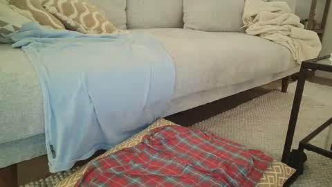 Snapshot of absabs60 chatting on December 30, 1:15 am NYC guy online show from December 30, 1:15 am