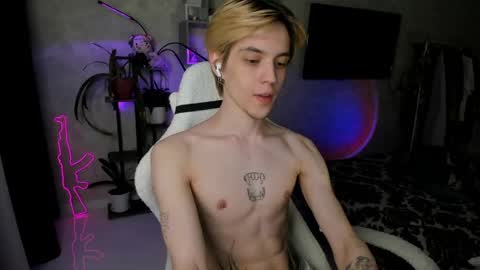 Nick online show from March 23, 6:45 pm