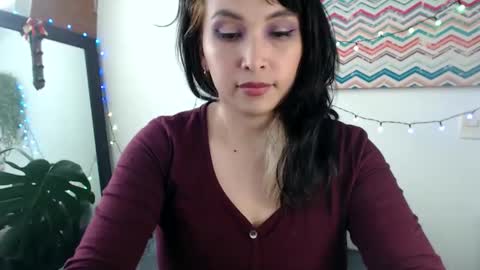 Aby online show from December 18, 2:28 pm