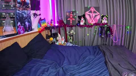 my main acc  sistoned online show from March 15, 5:02 am