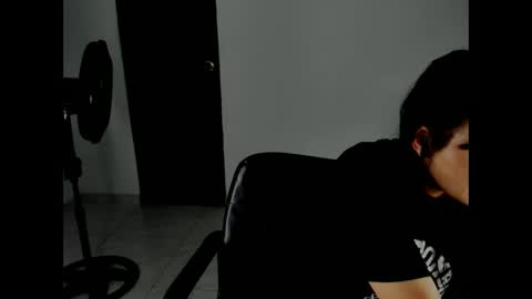 Snapshot of abyy_thomson chatting on February 14, 12:51 am abyy_thomson online show from February 14, 12:51 am