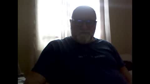 acastor online show from December 5, 5:06 pm