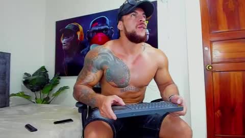 ace_owens online show from December 15, 8:15 pm