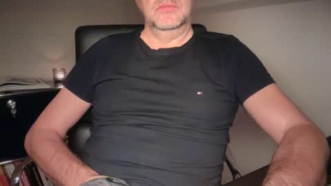 Snapshot of achtinch chatting on March 15, 10:16 pm ACHTINCH online show from March 15, 10:16 pm