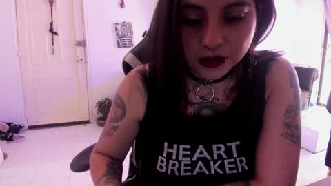 Alice online show from October 21, 3:24 pm