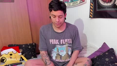 Snapshot of acid_time chatting on December 25, 10:16 pm Jhonny online show from December 25, 10:16 pm