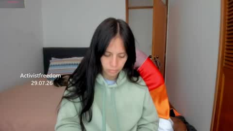 Helena online show from July 29, 3:32 pm