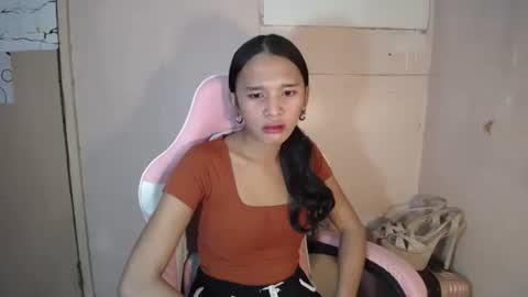 acyl_quixx online show from February 14, 3:26 pm