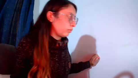 Snapshot of ada_naugthy1 chatting on October 18, 6:52 pm Ada naugthy28 online show from October 18, 6:52 pm