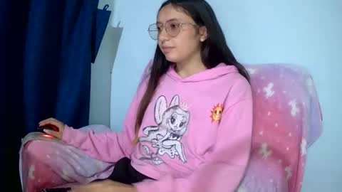 Ada naugthy28 online show from November 16, 10:15 pm