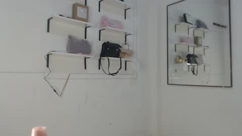 adagny online show from December 16, 5:12 am