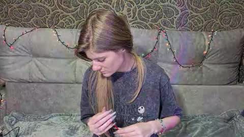 Snapshot of adalove69 chatting on December 18, 9:54 pm Ada online show from December 18, 9:54 pm