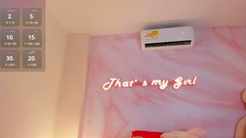 Adalyn Cute online show from August 2, 11:41 am