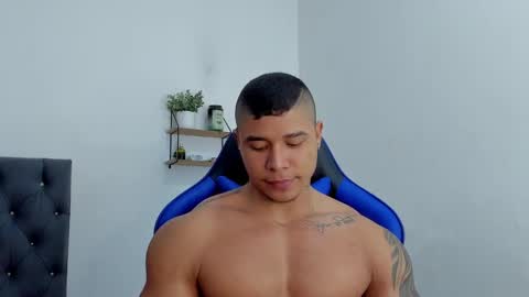 Snapshot of adam_boss chatting on September 25, 1:26 pm adam boss online show from September 25, 1:26 pm