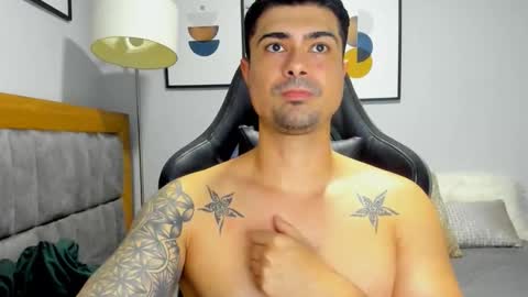 adam clarke online show from January 11, 3:22 am