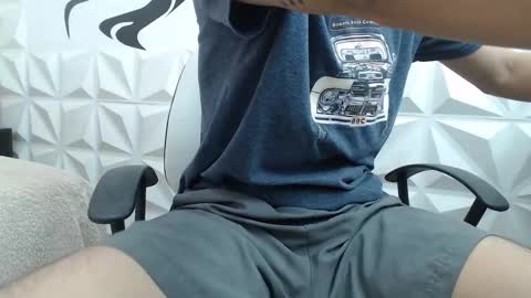 Snapshot of adam_evehotroom chatting on February 26, 9:16 pm adam_evehotroom online show from February 26, 9:16 pm