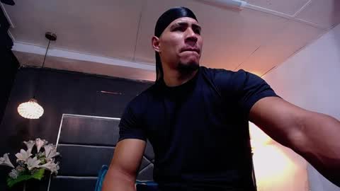 adam_fit19cm online show from November 12, 2:06 pm