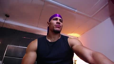 adam_fit19cm online show from March 3, 2:01 pm