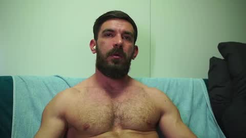 adam_fucks online show from April 4, 8:39 pm