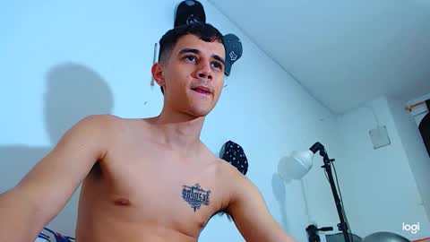 adam hot11 online show from November 11, 11:05 pm