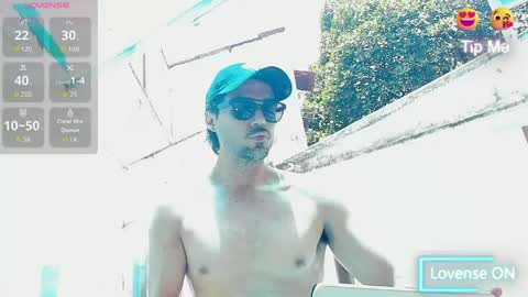 Snapshot of adam_millanff chatting on April 3, 5:22 pm Fabrizio online show from April 3, 5:22 pm