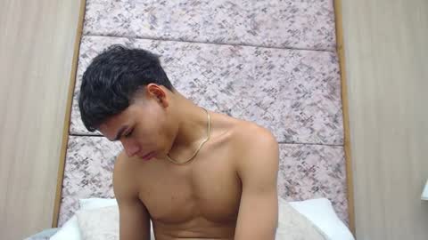 Snapshot of adam_piarse chatting on February 13, 2:13 pm adam_piarse online show from February 13, 2:13 pm