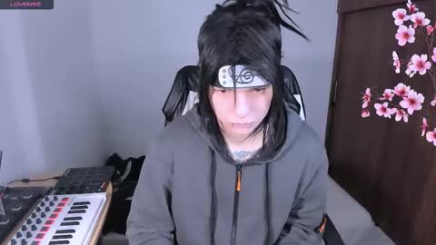 Snapshot of adam_rocket chatting on January 15, 2:05 am Adam online show from January 15, 2:05 am