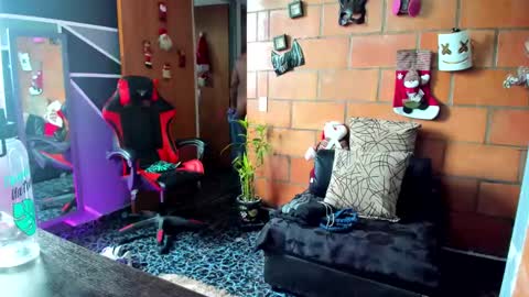 Adam Valencia online show from December 19, 4:57 pm