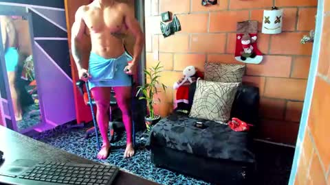 Adam Valencia online show from December 29, 3:57 pm