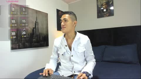 Snapshot of adam_walker_1 chatting on April 1, 2:36 pm adam_walker_1 online show from April 1, 2:36 pm