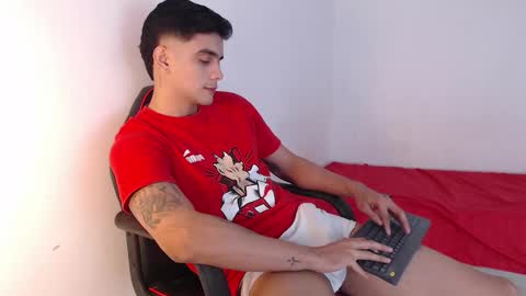 Snapshot of adama_soa chatting on September 27, 4:06 am Hello guys excuse my absence I will be absent for several days for health reasons I hope you understand thank you very much. online show from September 27, 4:06 am