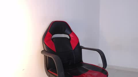 Snapshot of adama_soa chatting on October 11, 5:17 am Hello guys excuse my absence I will be absent for several days for health reasons I hope you understand thank you very much. online show from October 11, 5:17 am