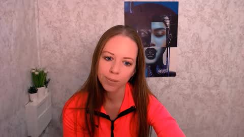 Snapshot of adamais_ chatting on September 19, 5:13 pm adamais_ online show from September 19, 5:13 pm