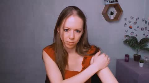 Snapshot of adamais_ chatting on October 8, 10:46 am adamais_ online show from October 8, 10:46 am