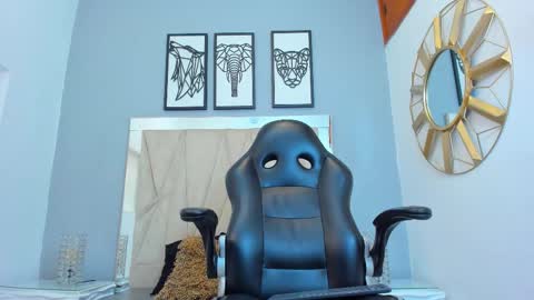 Adams Bobby online show from November 9, 11:19 am