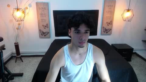 Snapshot of adams_collins_ chatting on September 27, 12:21 pm Adams online show from September 27, 12:21 pm