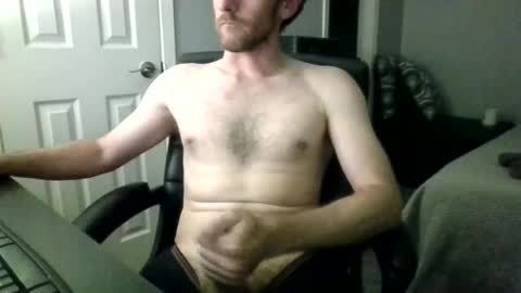 Snapshot of adamsjason20 chatting on June 14, 3:52 am adamsjason20 online show from June 14, 3:52 am