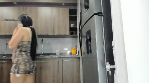 eva online show from May 8, 5:40 pm