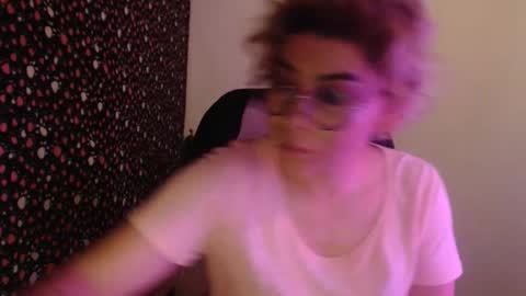 adan_romanoff online show from May 15, 9:38 am