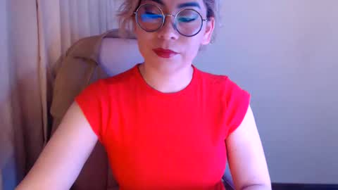 adan_romanoff online show from May 20, 9:04 am