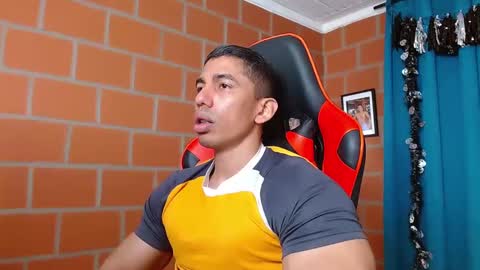 Adan Sin online show from January 2, 4:13 pm