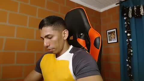 Adan Sin online show from January 30, 7:59 pm